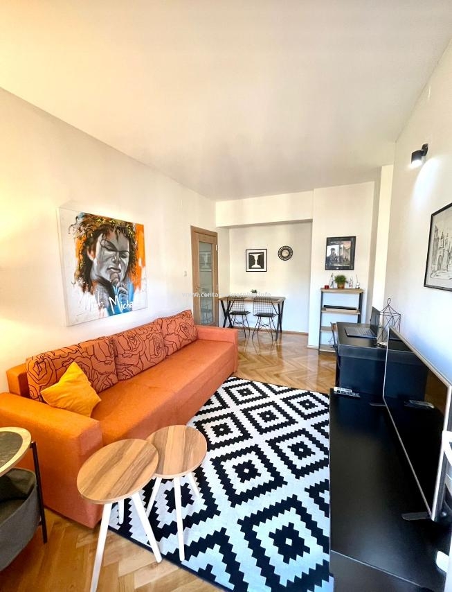 Prodaja, jednosoban stan 38m2, Blok 9, Podgorica 